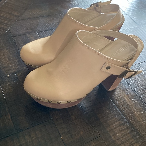 Beige Colin Stuart platform clogs - Picture 2 of 5